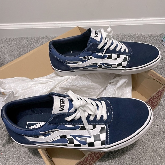 Men’s Blue Vans - Picture 4 of 4